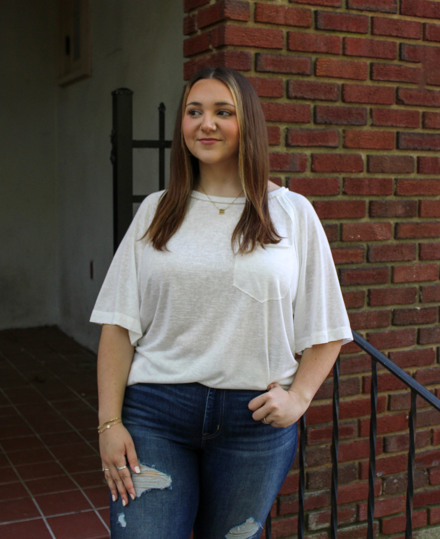 White Exposed Seam Top RTS