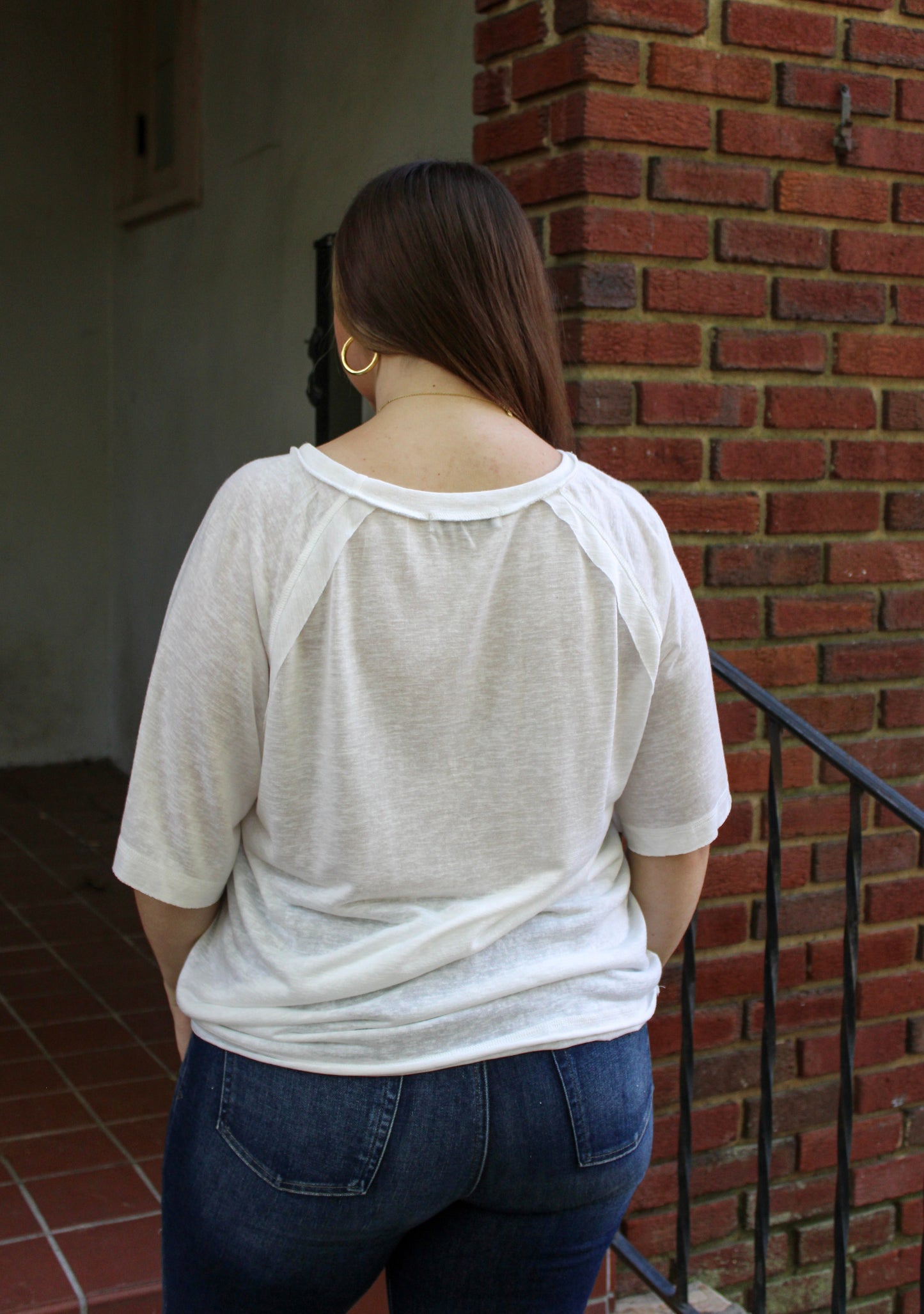 White Exposed Seam Top RTS