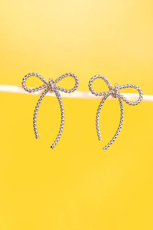 ROPE BOW DESIGN STUD EARRINGS: Silver